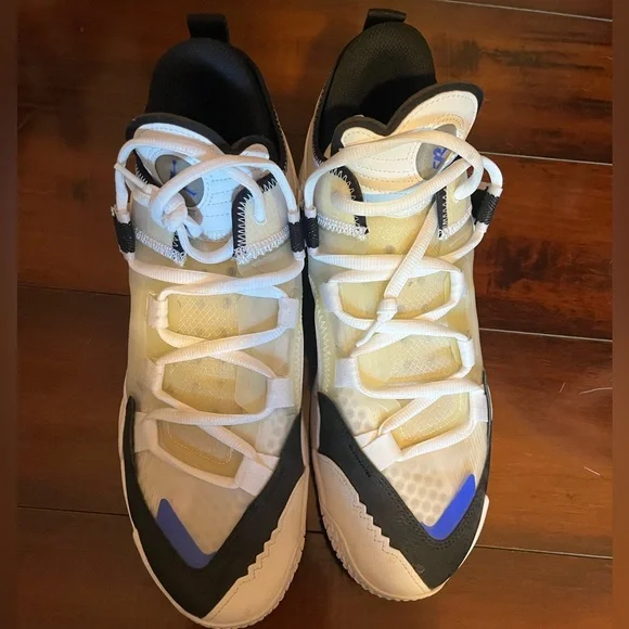 Men’s Jordan Why Not .5 sneaker, size 10.5, lightly used. - Picture 5 of 5